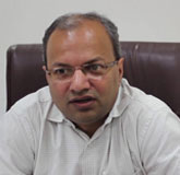 Dr. Manindra Agarwal Director IIT﻿ Kanpur, Padmashree