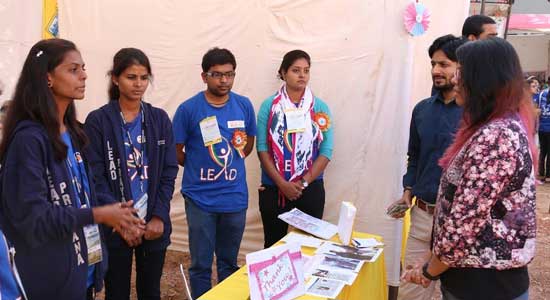 Stalls were inaugurated by R. V. Gumaste and Bhakti Sharma. Proud LEADers talked to their peers, entrepreneurs, and faculty about the positive impact they were making in their communities.
